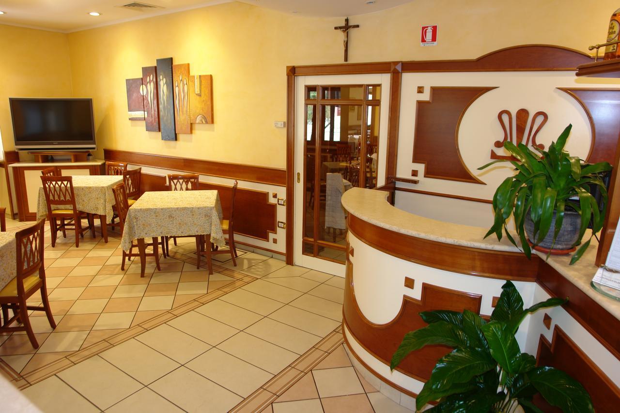Hotel Sollievo San Giovanni Rotondo Exterior photo
